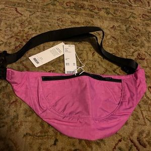 NWT baggu pink fanny pack